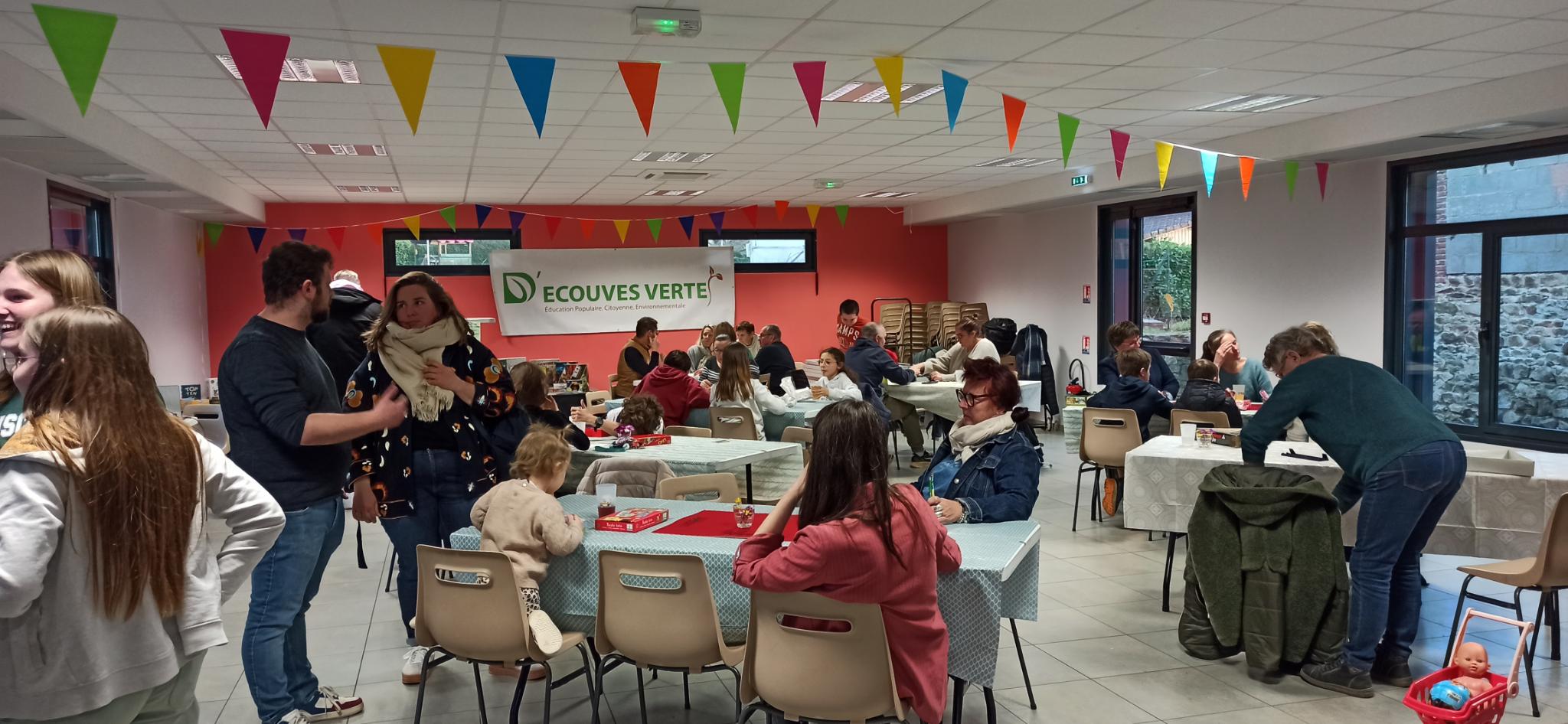 Une soirée jeux réussie pour les jeunes du local !